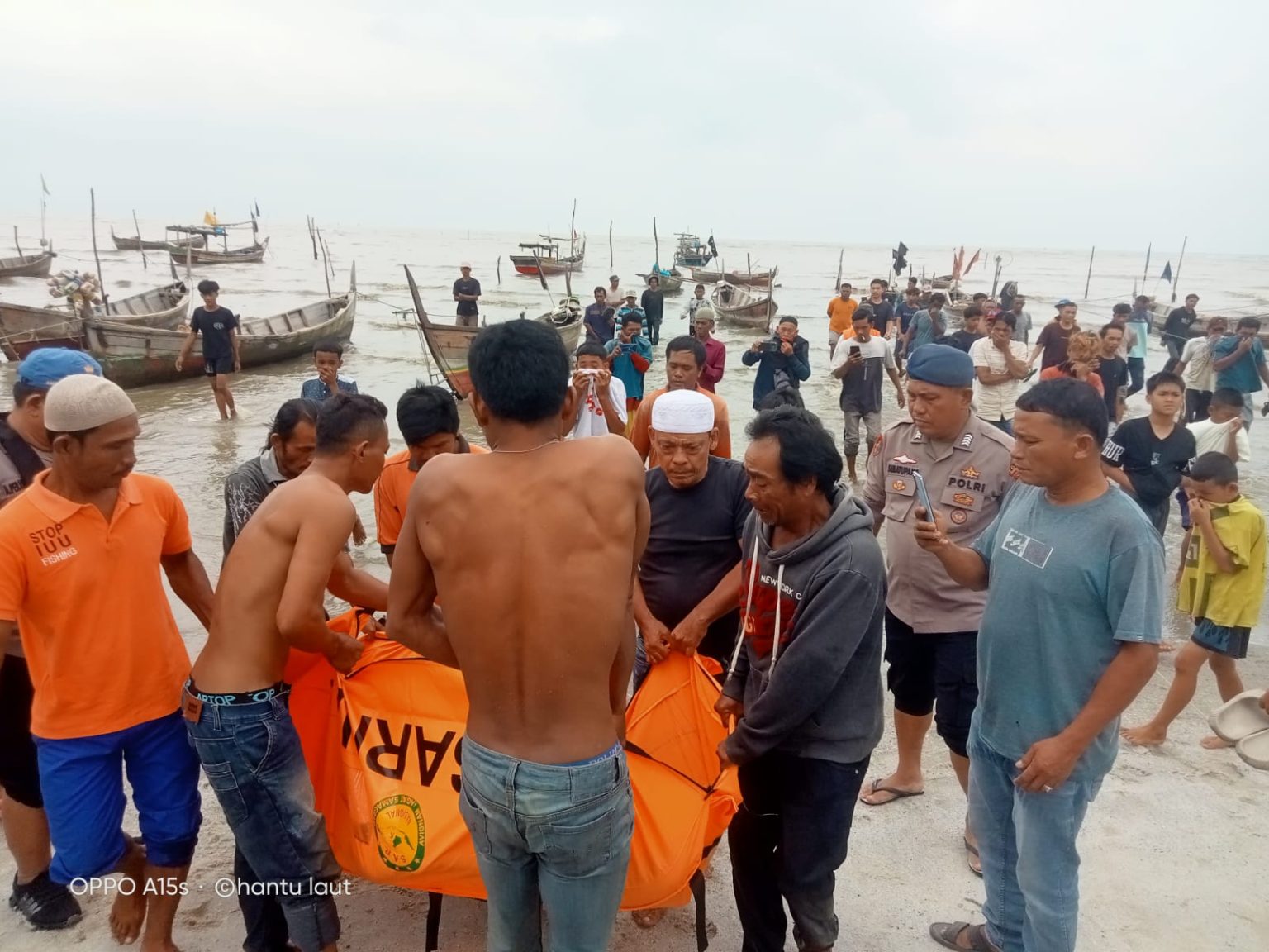 Nelayan Asal Deli Serdang TewasTersambar Petir di Laut