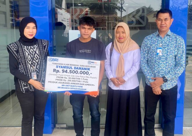 BRI BO Kisaran dan BRI Life Serahkan Klaim Asuransi AMKKM Plus kepada Ahli Waris Almarhum Syamsul Damanik